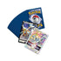Deckübersicht des Pokémon Trainer Kits mit Arceus Promo-Karten und strategisch zusammengestellten Trainerkarten, Items und Energien aus verschiedenen Schwert & Schild- sowie Karmesin & Purpur-Erweiterungen.